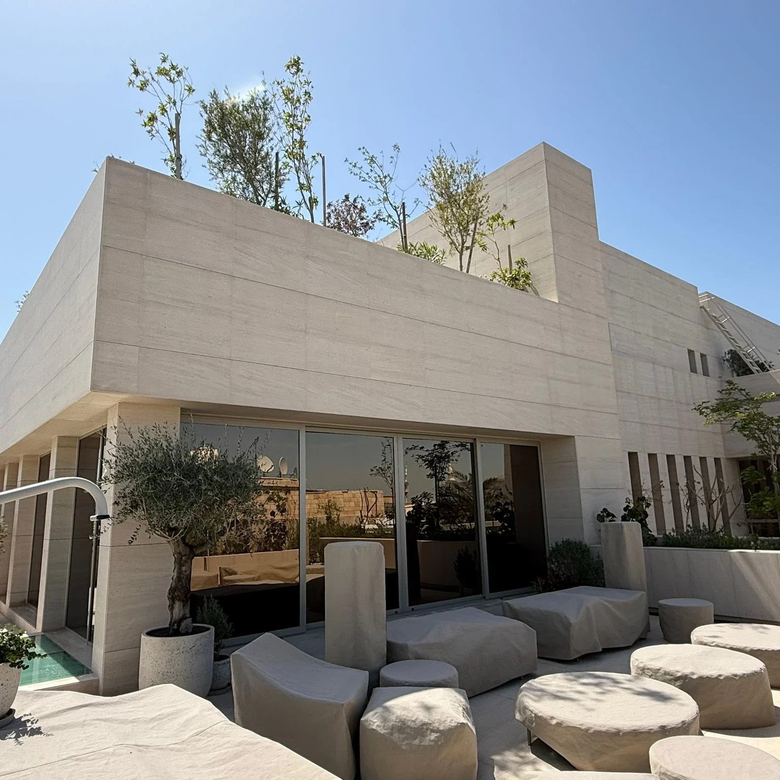 Private Villa – MOCHA FINE