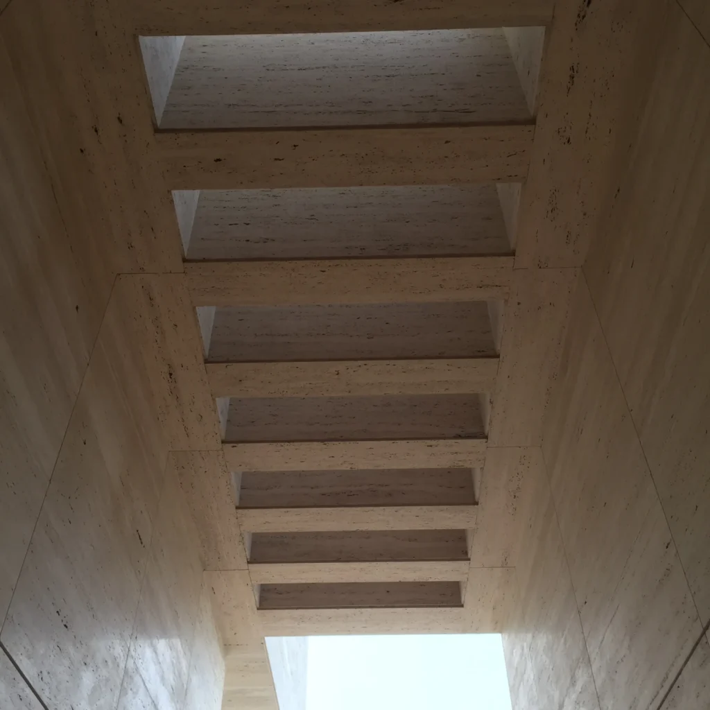 Private Villa – ITALIAN TRAVERTINE