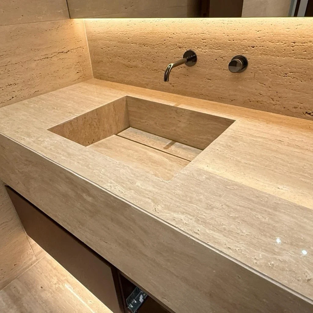 Private Villa – LIGHT TRAVERTINE
