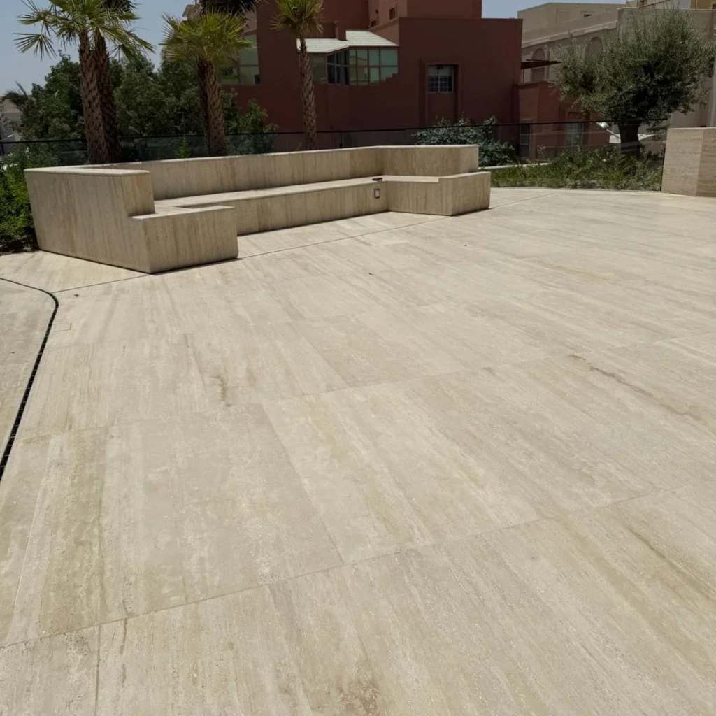 Private Villa – LIGHT TRAVERTINE