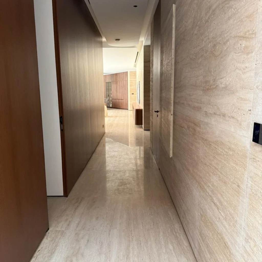 Private Villa – LIGHT TRAVERTINE